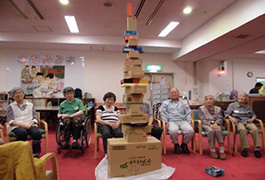 箱つみゲーム[写真]