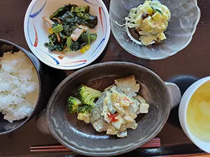 たらの夏野菜ソースがけ[写真]
