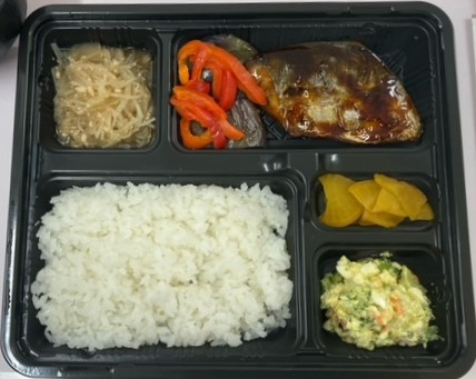 お食事[写真]